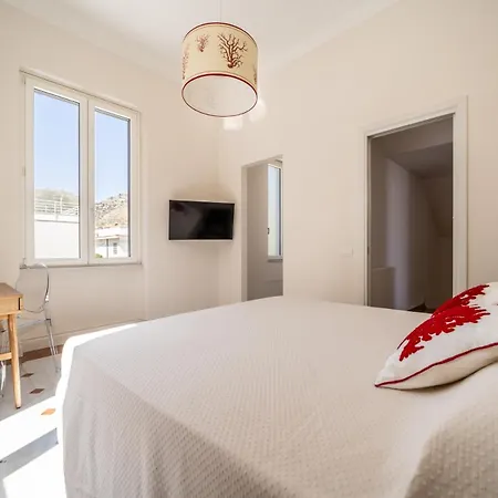 Hercules Pool & * باليرمو